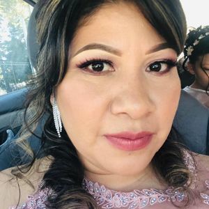 Meet your Posher, Aurora